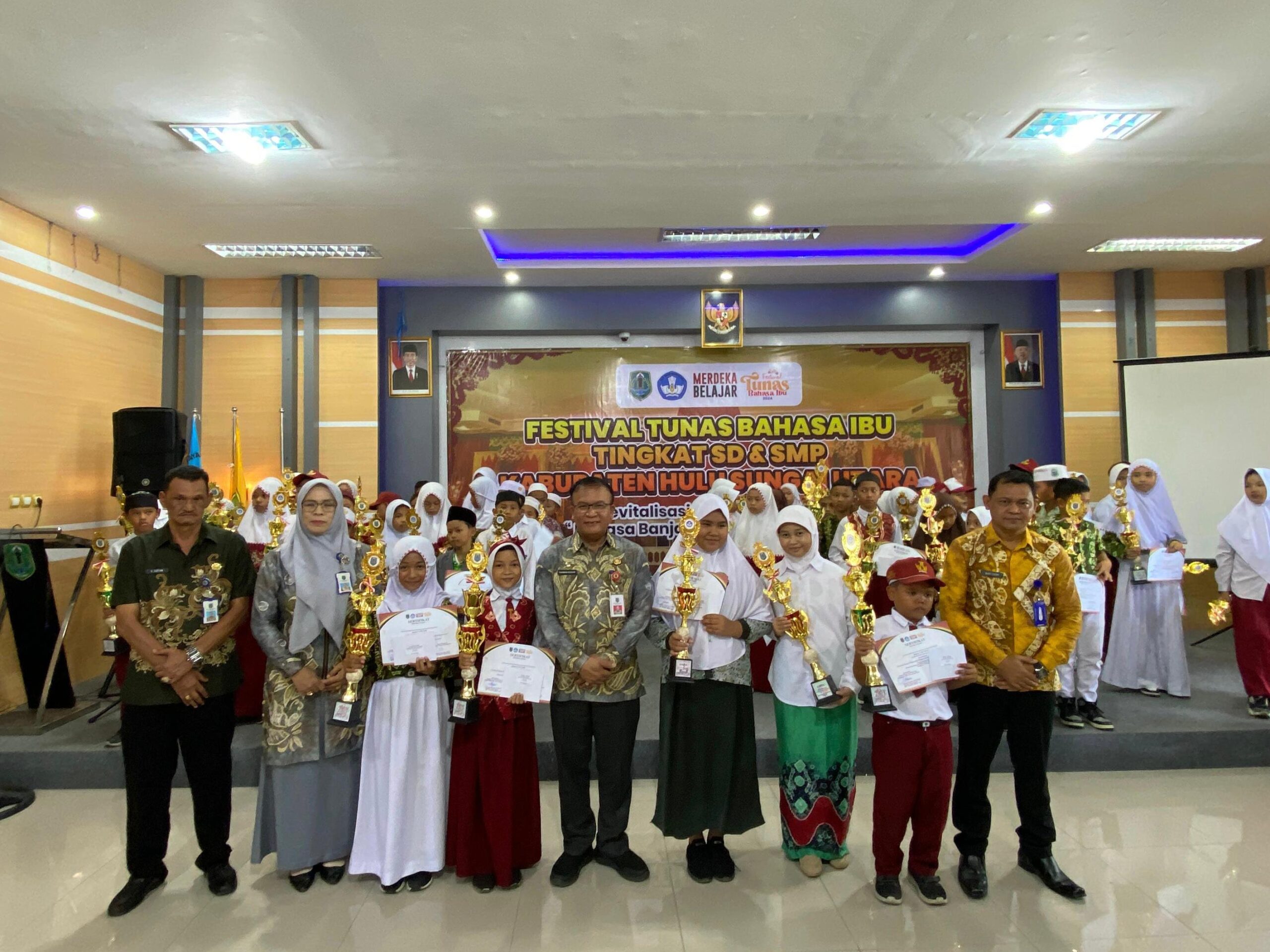 Melalui Festival Tunas Bahasa Ibu, Disdikbud Hulu Sungai Utara Lestarikan Bahasa Banjar