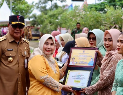 Paman Birin Bareng Dishut Kalsel Tanam Pohon Hingga Lepas Liar Burung