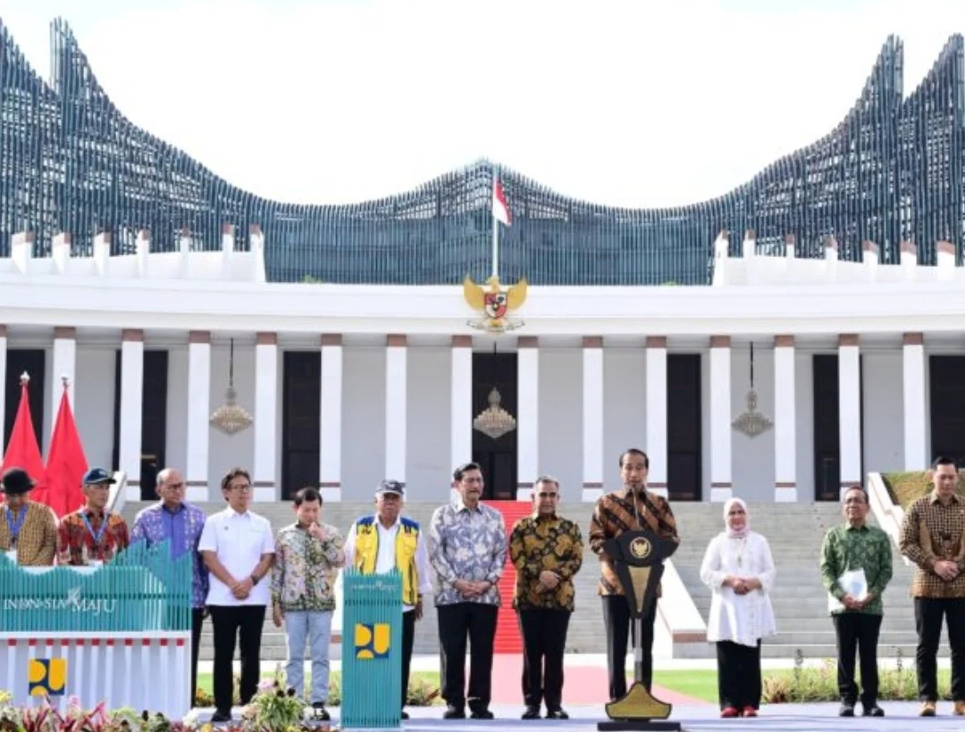 Jokowi Serahkan Peresmian Istana Garuda ke Presiden Prabowo