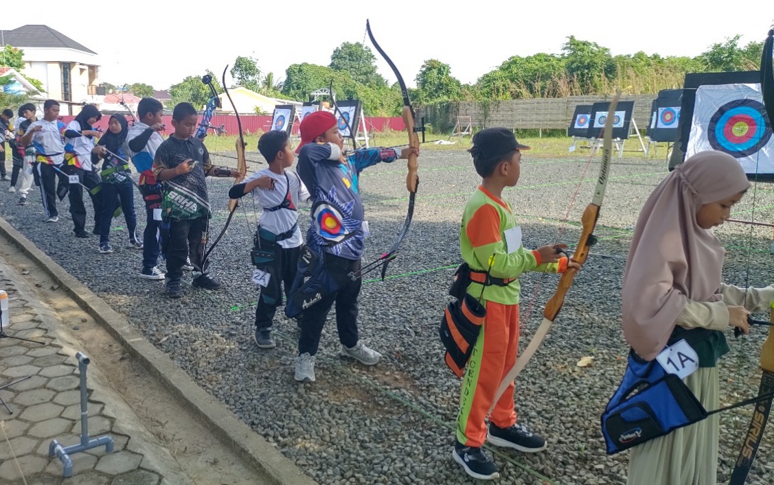 SAHB Archery Club Gelar Turnamen dan Uji Kemahiran Memanah di Banjarbaru