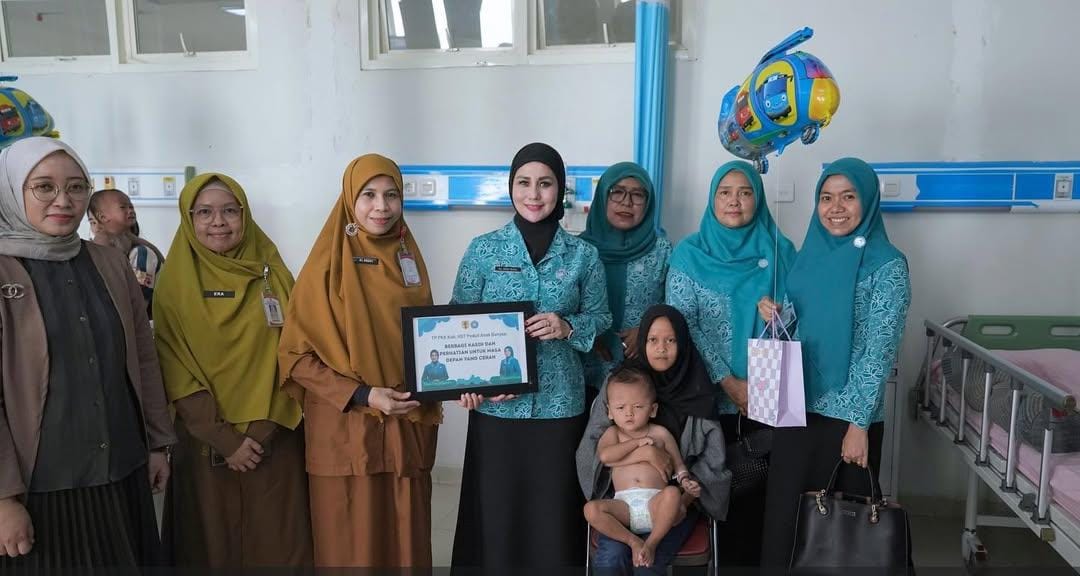 Mama Deden Sapa Pasien RSUD Damanhuri, Dorong Layanan Kesehatan Lebih Baik