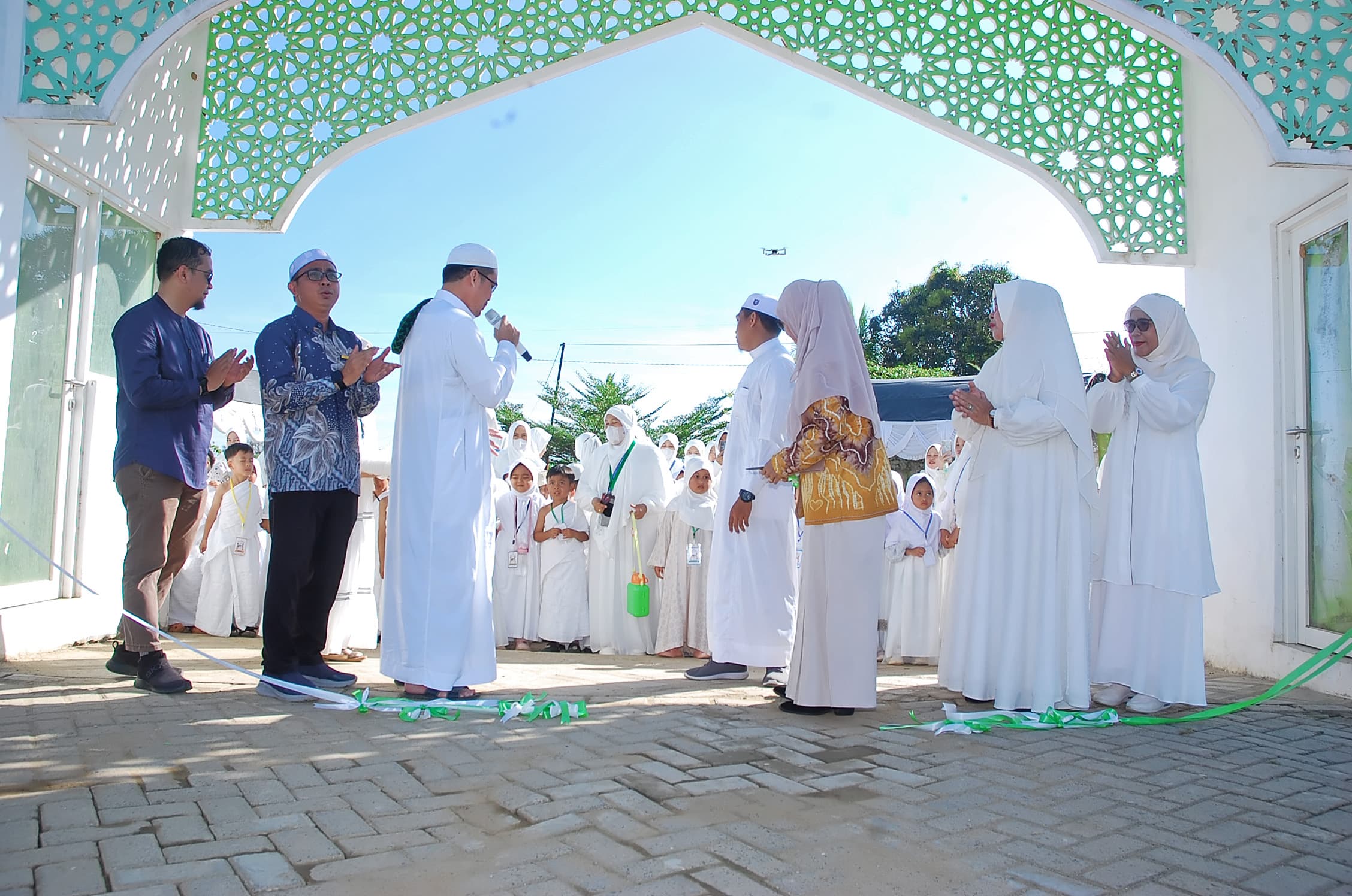 Anak-Anak TKIT Al-Khair Belajar Manasik Haji