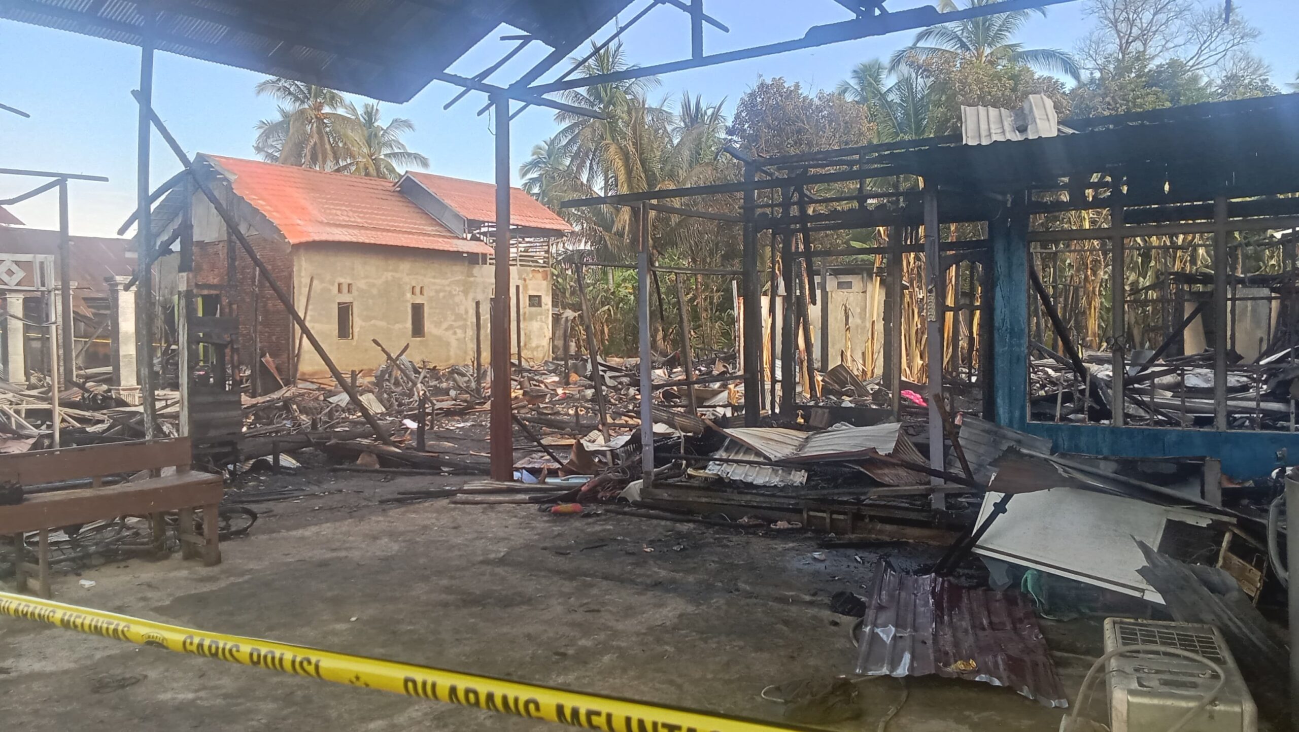 Empat Rumah Warga Kasarangan Ludes Terbakar