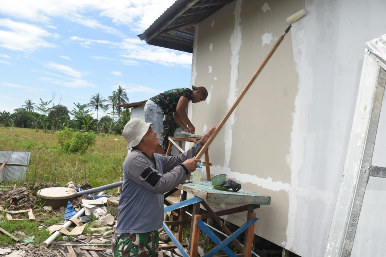 Rehab Langgar Darussalam Hampir Selesai, Satgas TMMD Kodim 1002/HST Lakukan Pengecekan Akhir