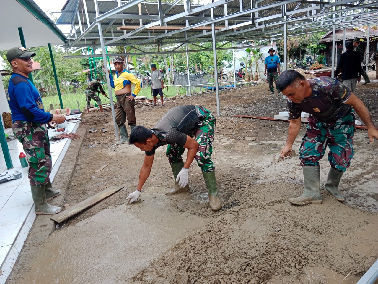 Satgas TMMD Genjot Pengerjaan Teras Langgar Demi Tepati Jadwal