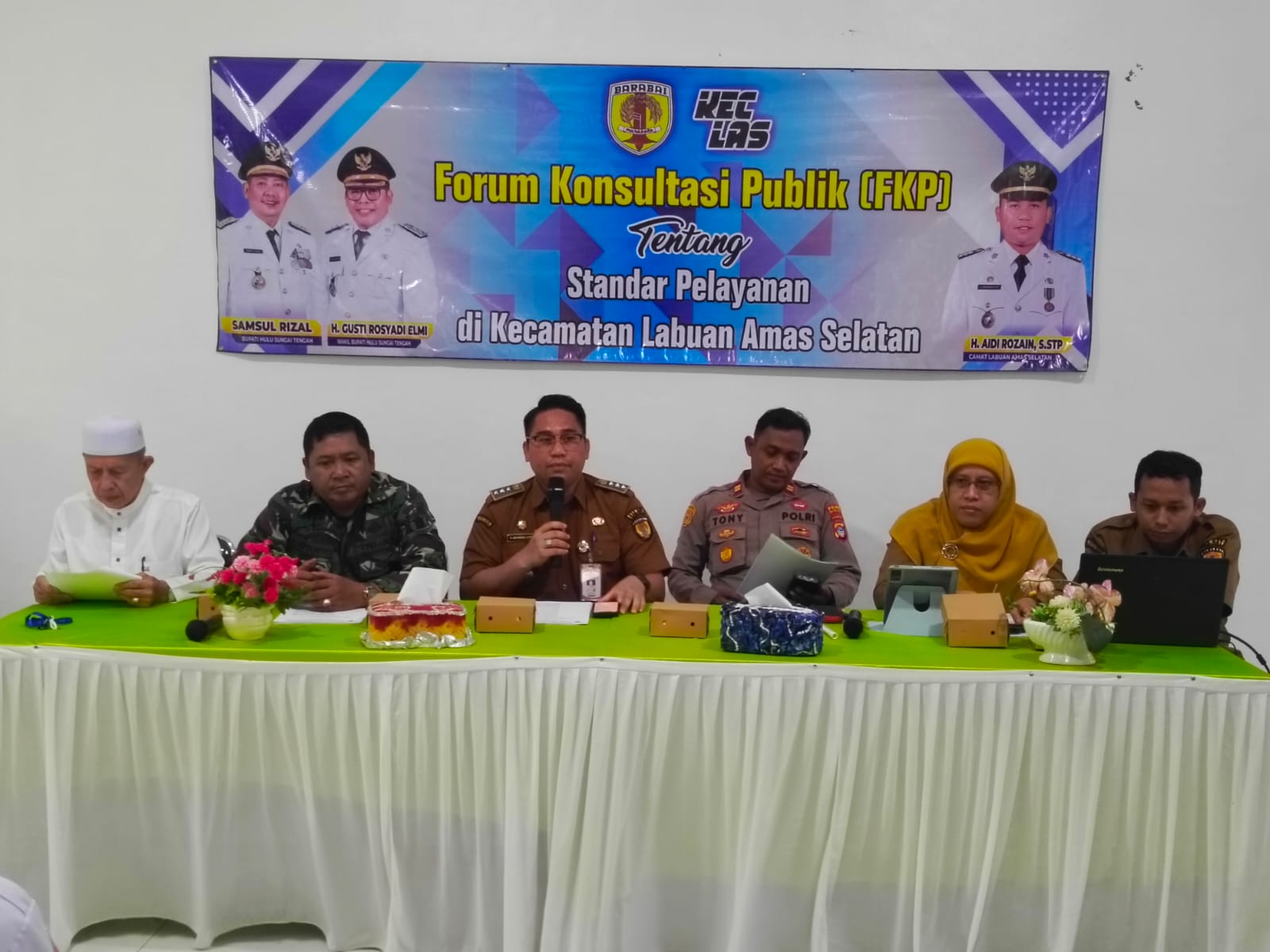 Forum Konsultasi Publik Kecamatan Labuan Amas Selatan 2025, Bahas Standar Pelayanan hingga Keamanan Masyarakat