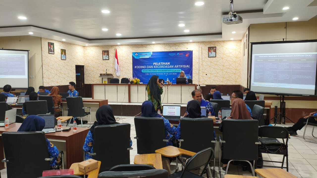 Selama Lima Hari, 51 Guru di HST Dilatih Koding dan AI