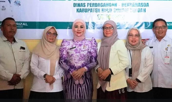 Dekranasda HST Dukung Rafi Collection Kembangkan Tas Sasirangan Khas Banua