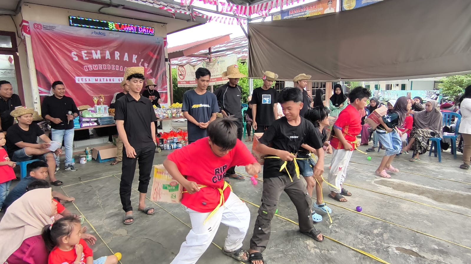 Lomba Kerakyatan HUT ke-80 RI di Desa Matang Ginalon Berlangsung Meriah