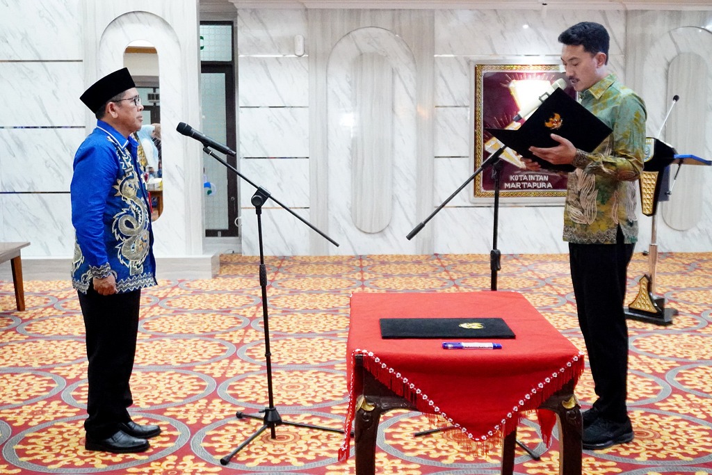 Ikhwansyah Resmi Dilantik sebagai Pj Sekda Banjar, Bupati Tegaskan Tak Ada Pengusiran Wartawan