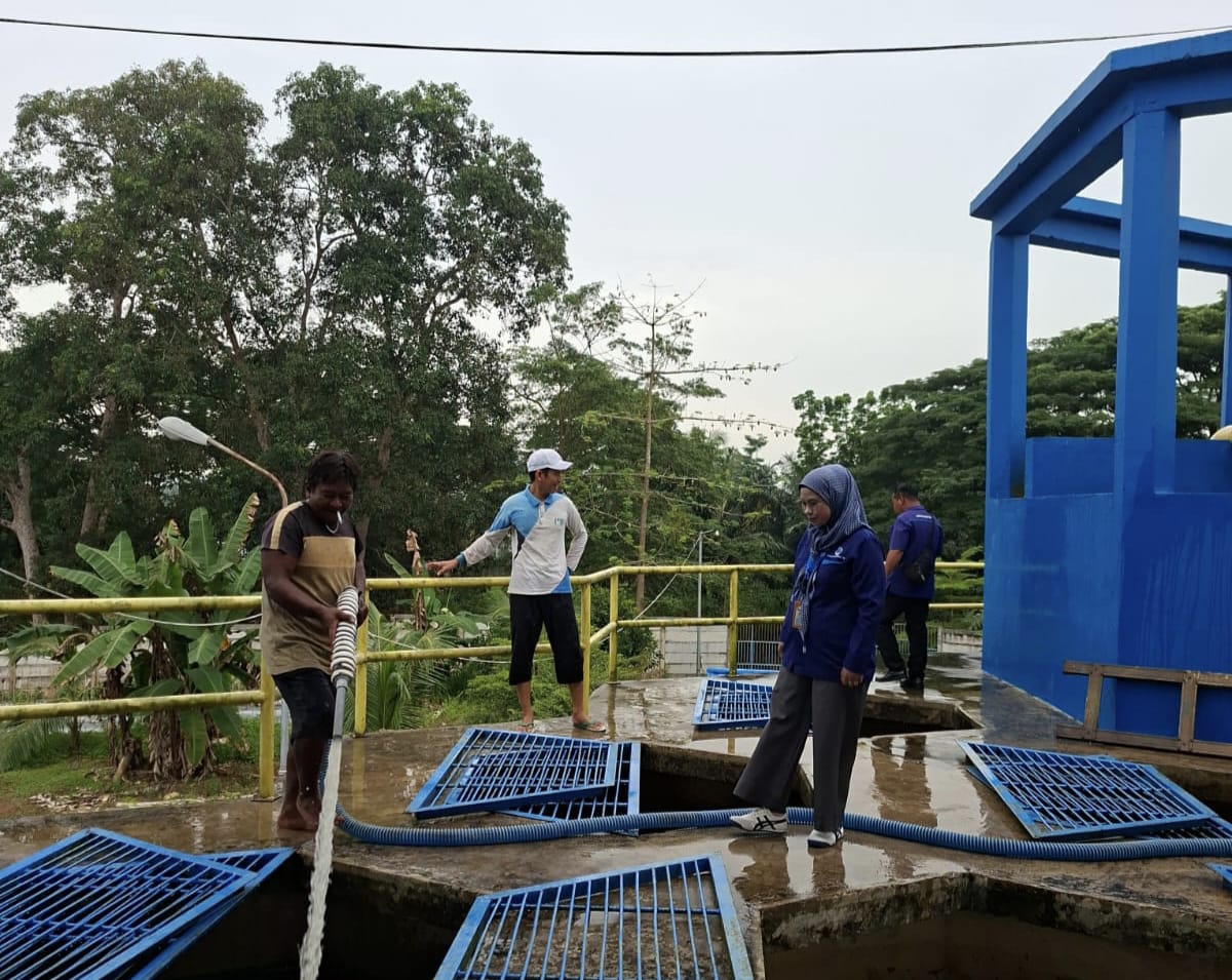 PTAM Murakata Lestari Lakukan Treatment di Sejumlah Titik, Imbau Pelanggan Isi Penampungan Air