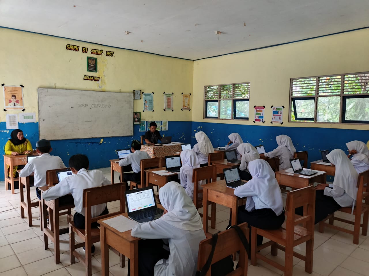 Disdik HST Tuntaskan Asesmen Nasional Jenjang SMP Tahun 2025