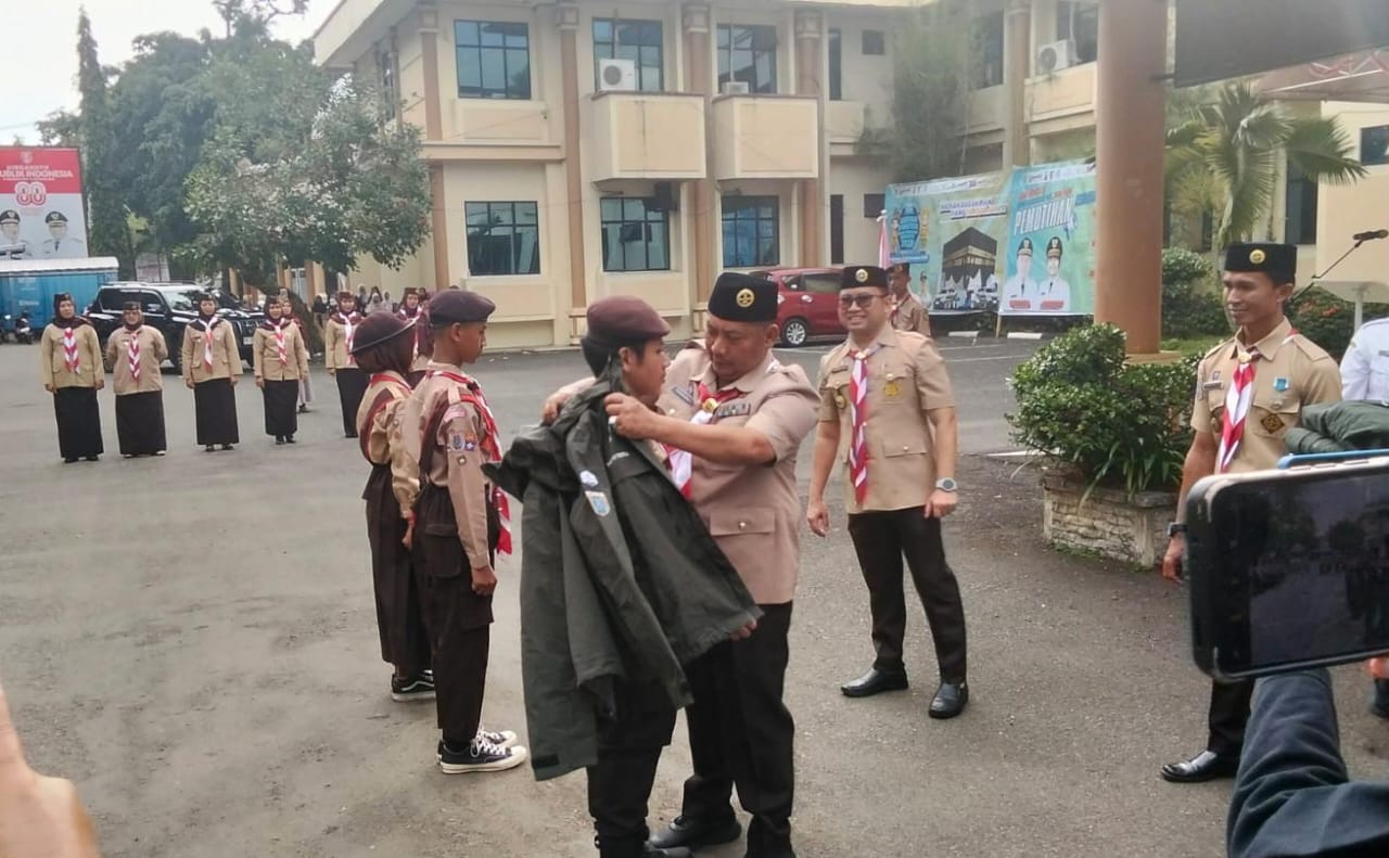 Bupati HST Samsul Rizal Lepas 54 Kontingen Pramuka ke Jamda 2025 di Banjarbaru